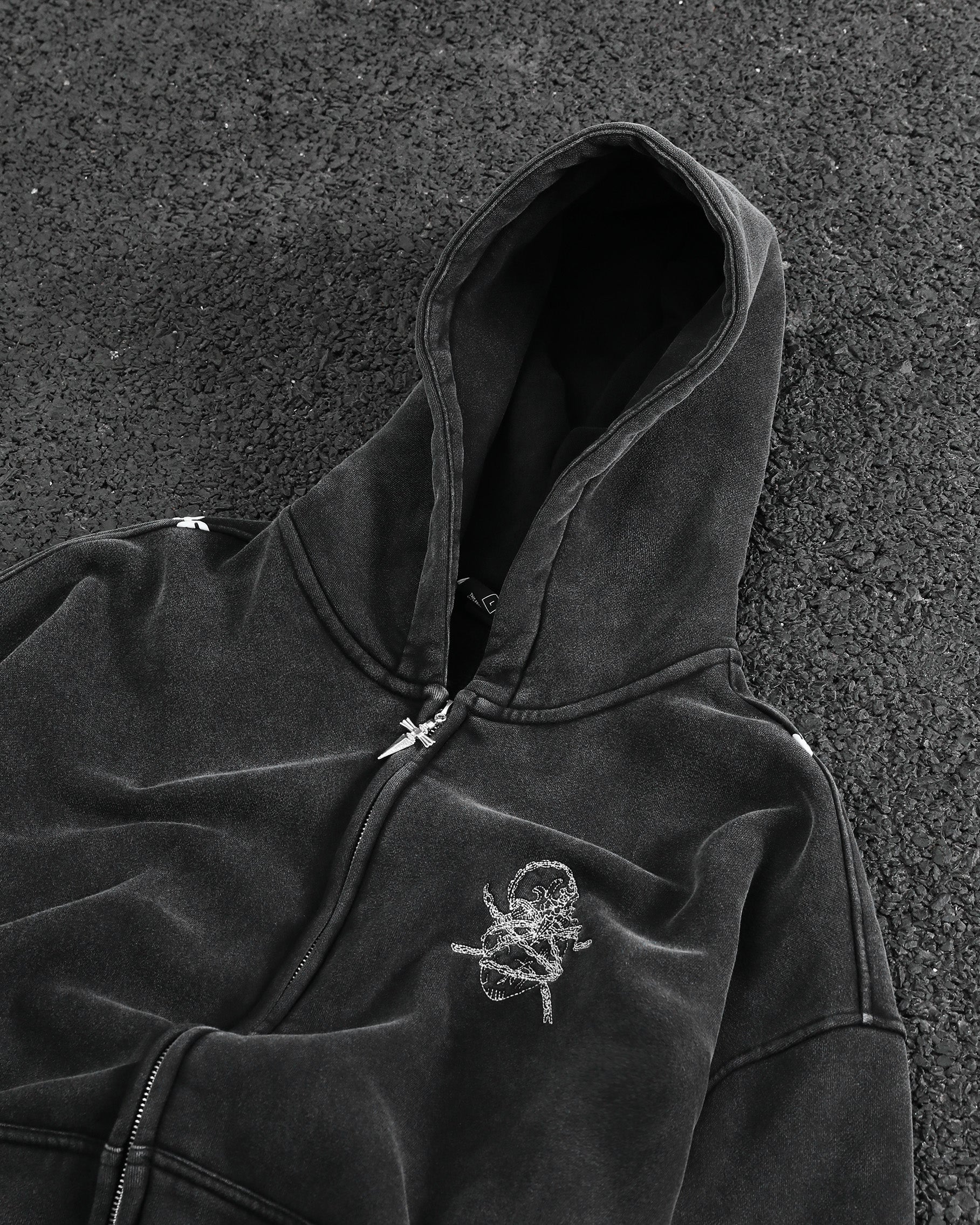 CHAINS ZIP-UPS - Image 7