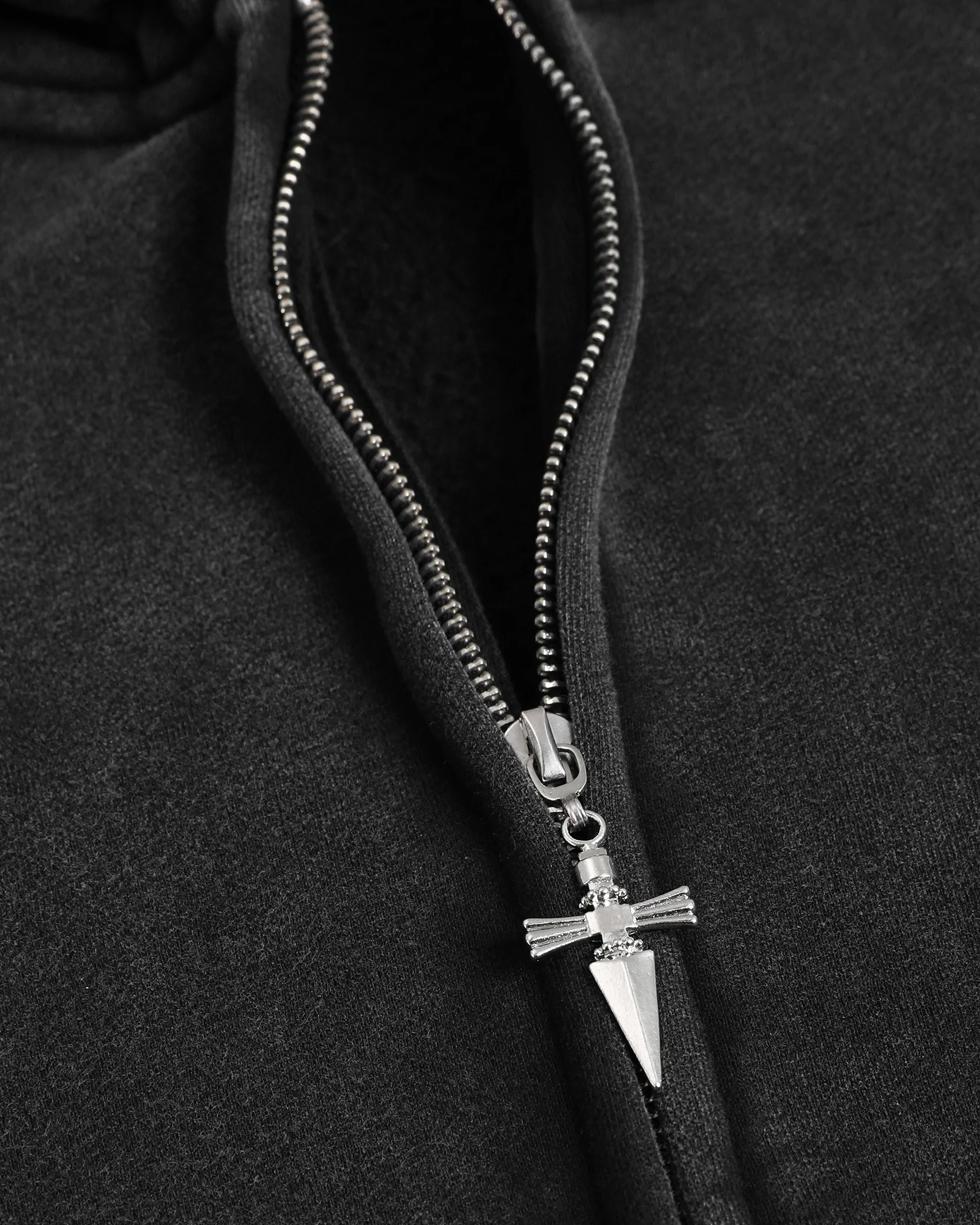 CHAINS ZIP-UPS - Image 8